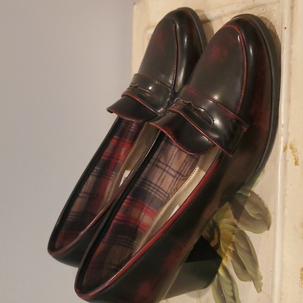 American Eagle Outfitters Women's Dark Brown with Red Accent Block Heel Loafers